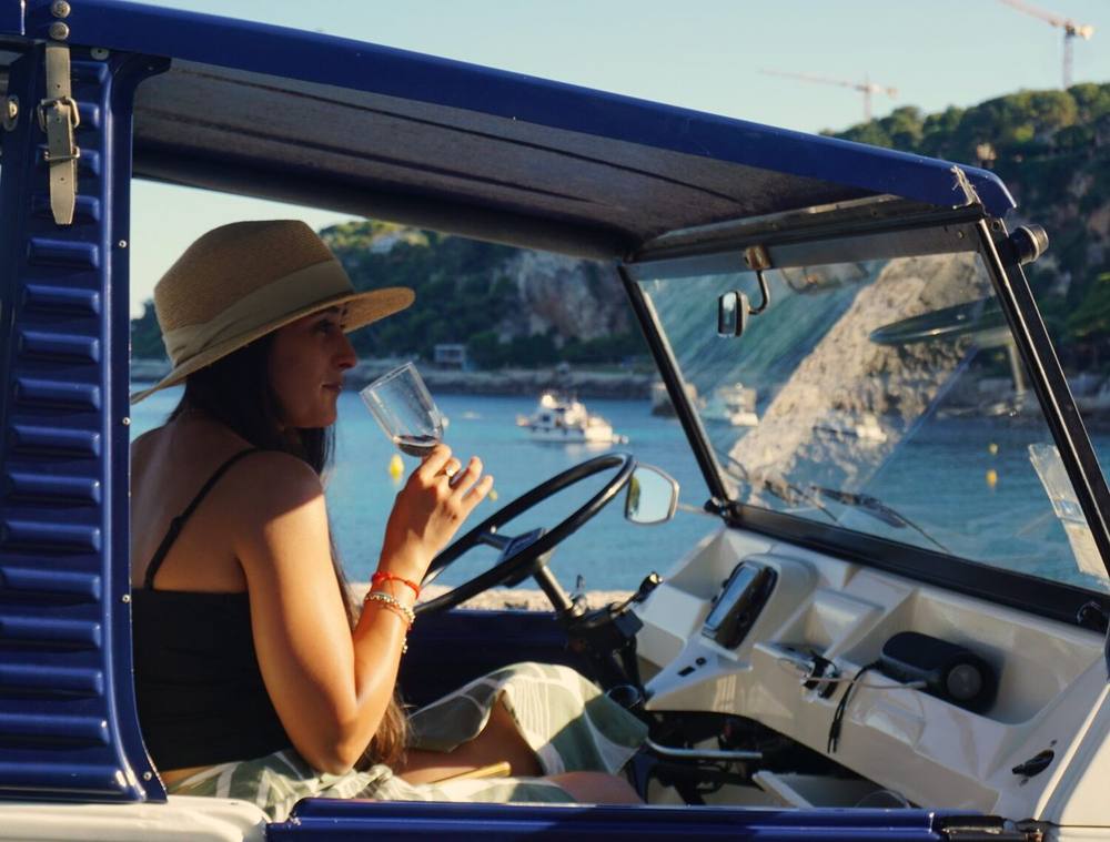 Classic car photoshoot hire on the French Riviera — car wheel